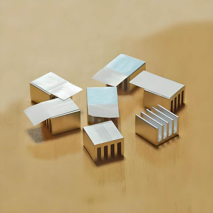 五金沖壓加工的“三板斧”：沖裁、彎曲、拉伸的工藝密碼